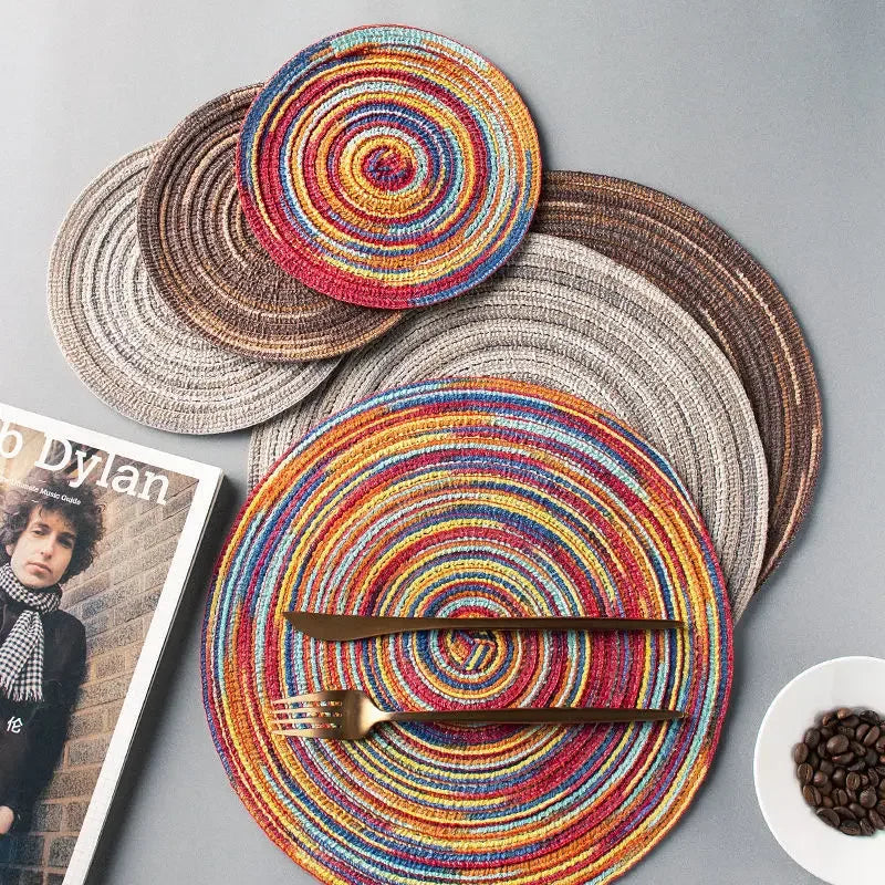 Round Placemat Table Woven Vinyl Individual Placemats for Table Non-Slip Kitchen Tableware Drink Cup Coaster Hoilday Decoration